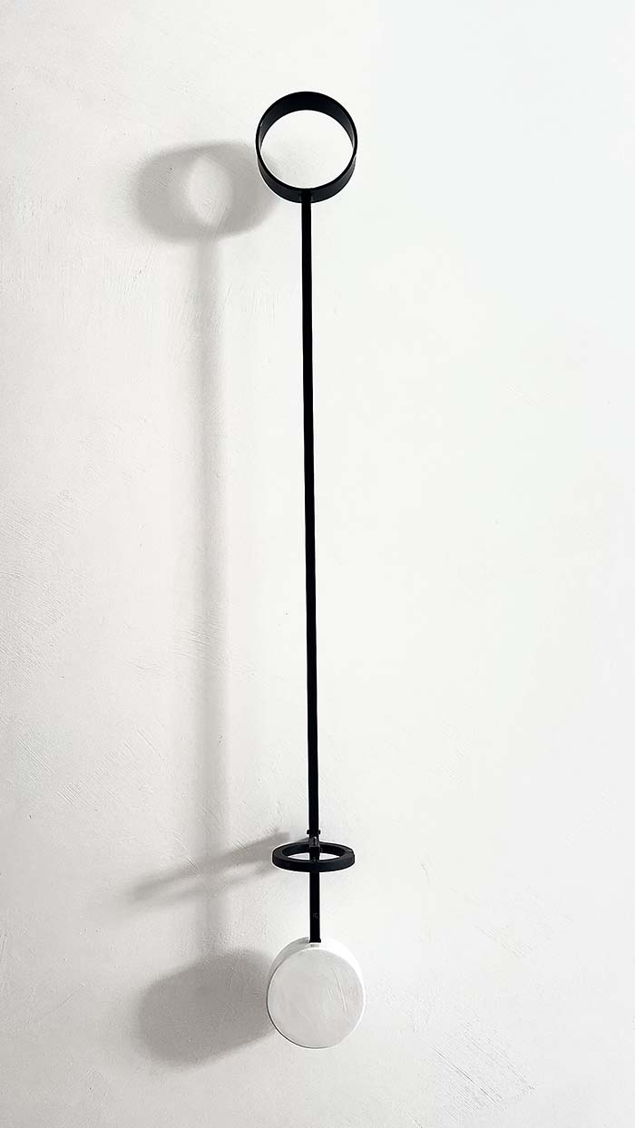 schwarz und weiß - Wandpendel, Stahl, lackiert, 97 cm, 2025